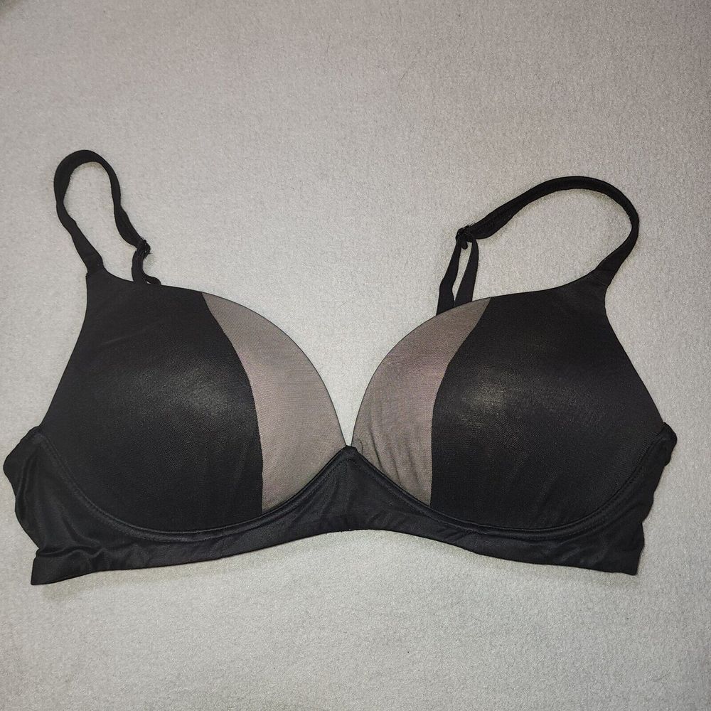 Victoria Secret‎ Black Wireless Lined 36C Multi-way Convertible Straps